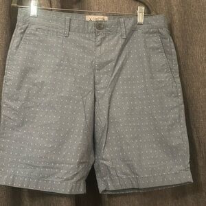Penguin short for men